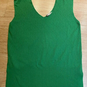 Zara Sleeveless Deep V Front and Back Knit Kelly (Apple) Green Top Women Size M